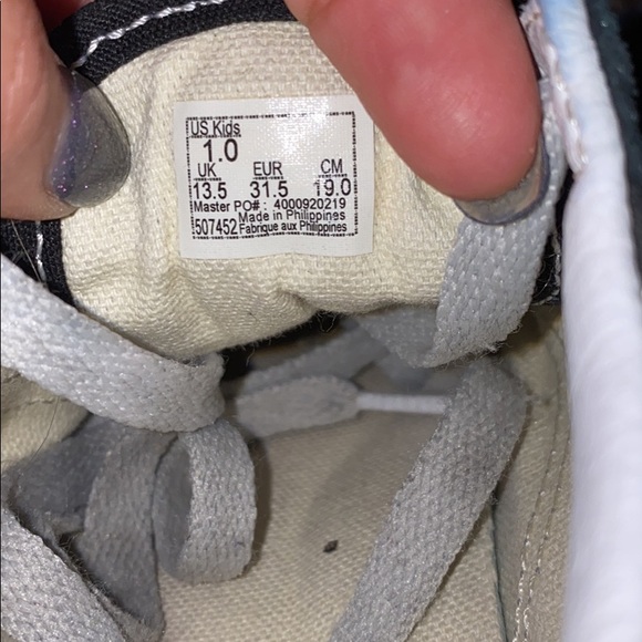 Vans- B/W Checkered Kids Sneakers - Picture 4 of 4